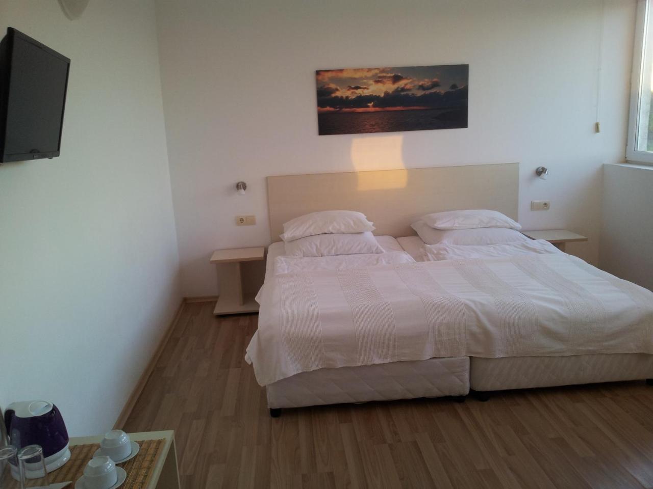 Aparthotel Romance Kiten  Exteriör bild